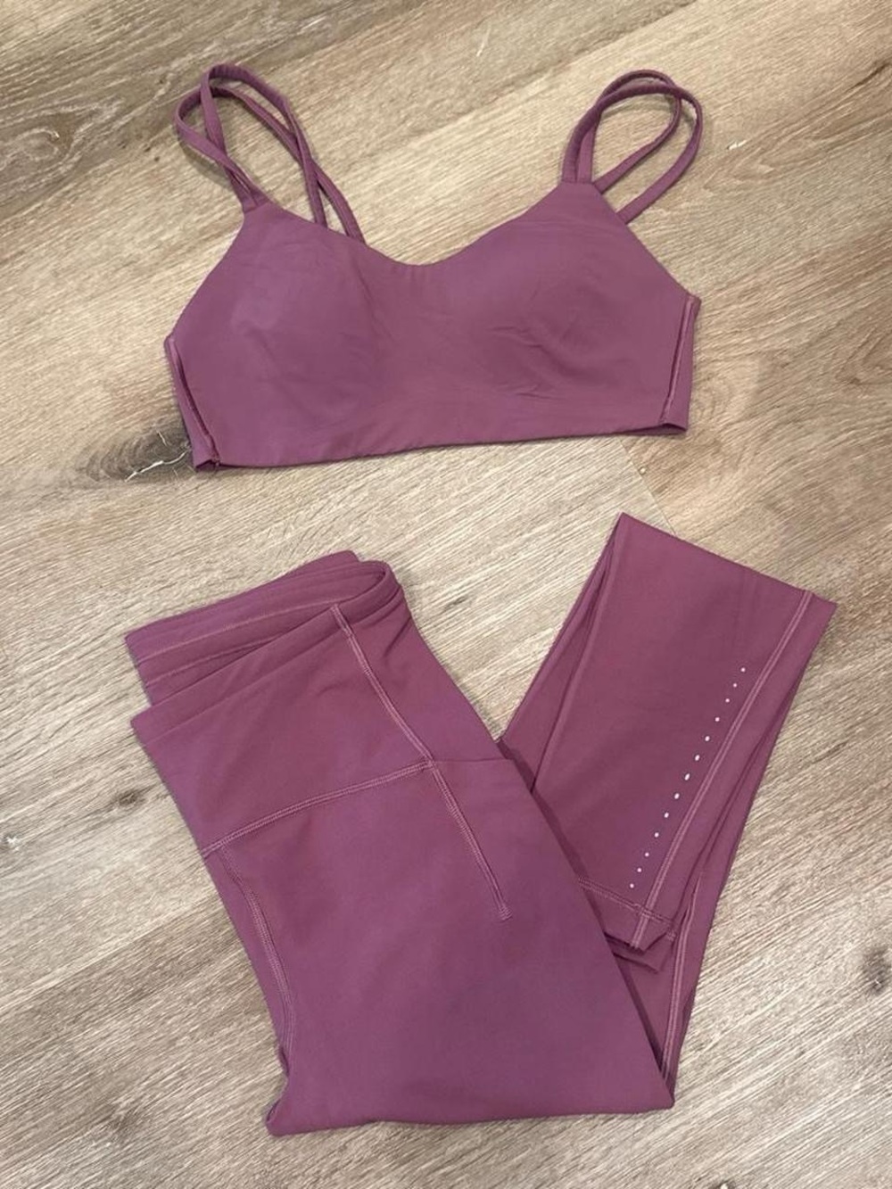 lululemon athletica Rose Mauve Leggings - Women's Size 6